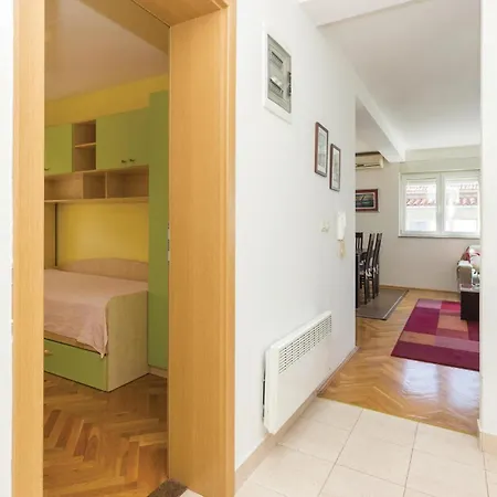 Awesome In With Kitchen *